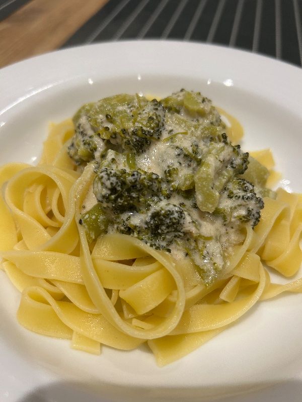 Creamy Broccoli Tagliatelle